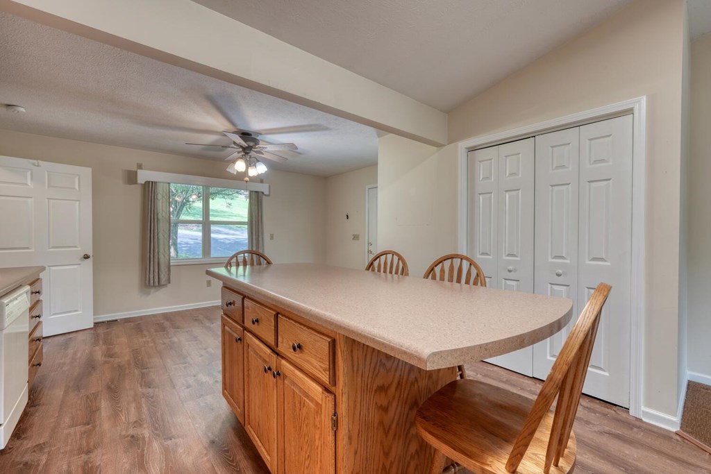 416401 Blairsville Residential
