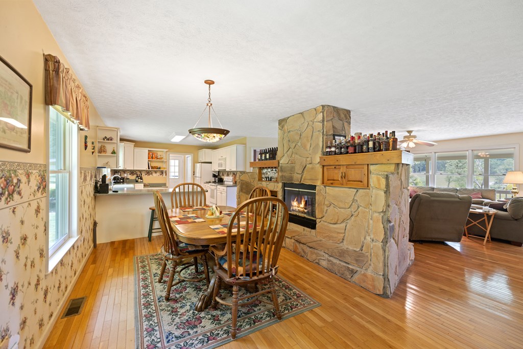 416404 Hiawassee Residential