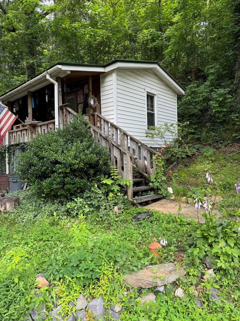 416412 East Ellijay Residential