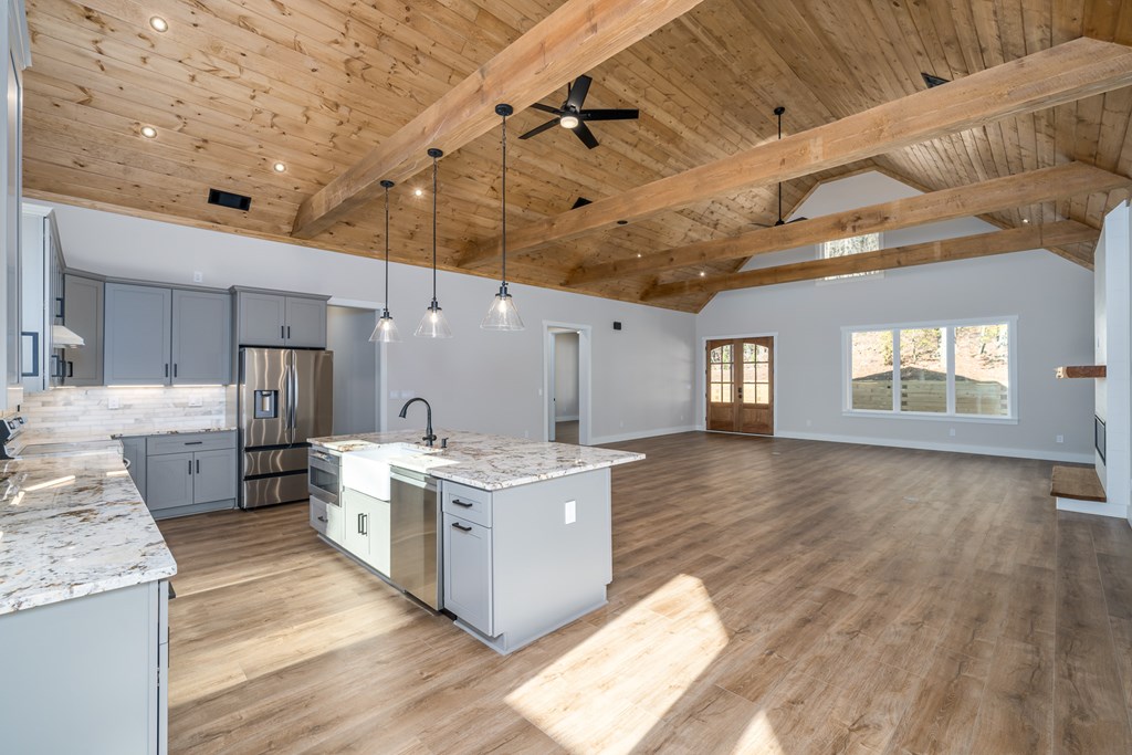 416429 Ellijay Residential