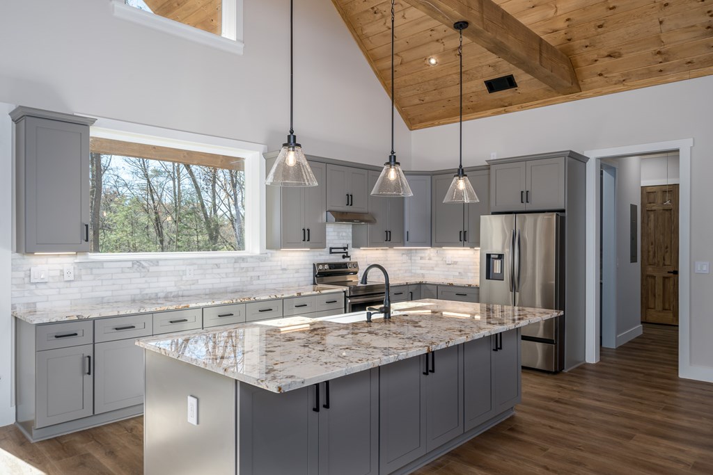 416429 Ellijay Residential