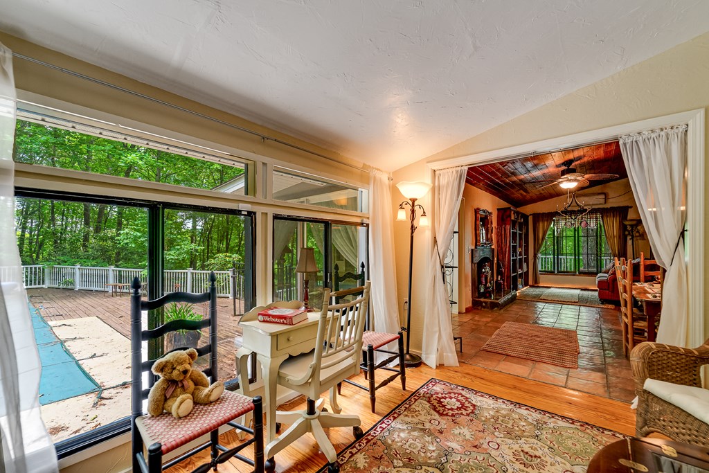 416431 Andrews Residential