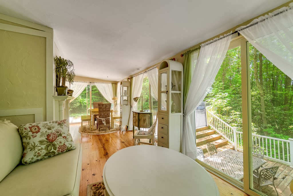 416431 Andrews Residential