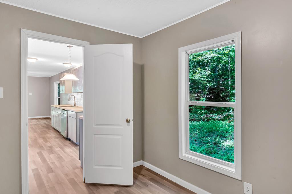 416432 Talking Rock Residential