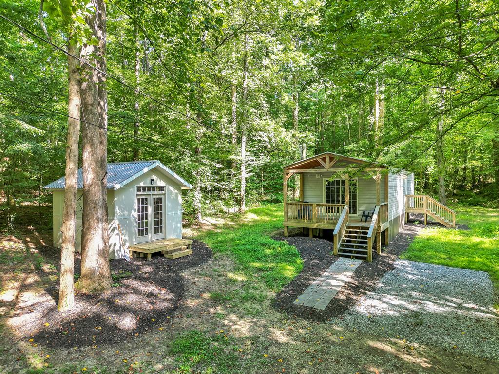 416432 Talking Rock Residential