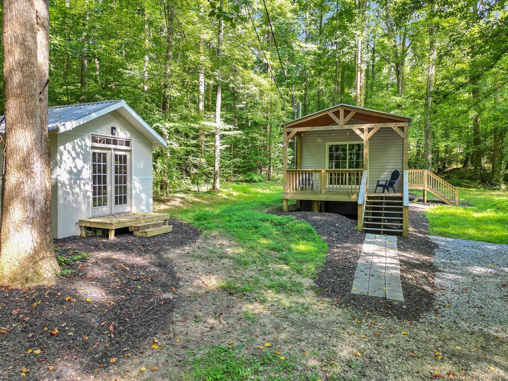 416432 Talking Rock Residential