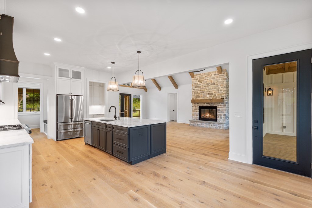 416436 Copperhill Residential