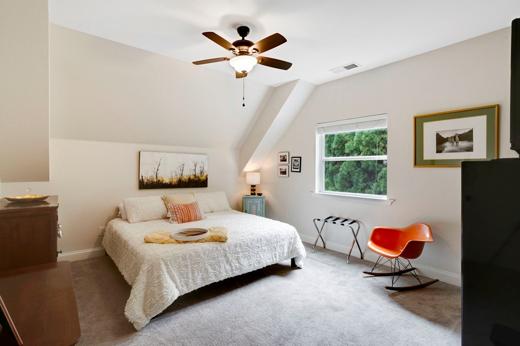 416469 Hayesville Residential