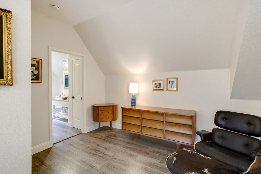 416469 Hayesville Residential