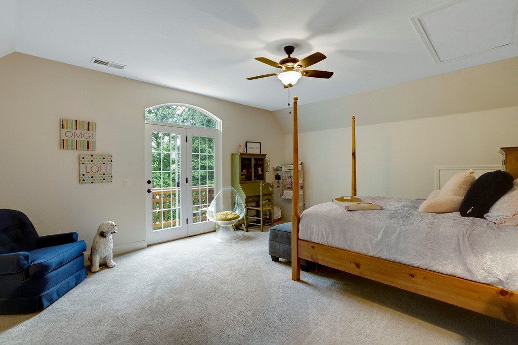 416469 Hayesville Residential
