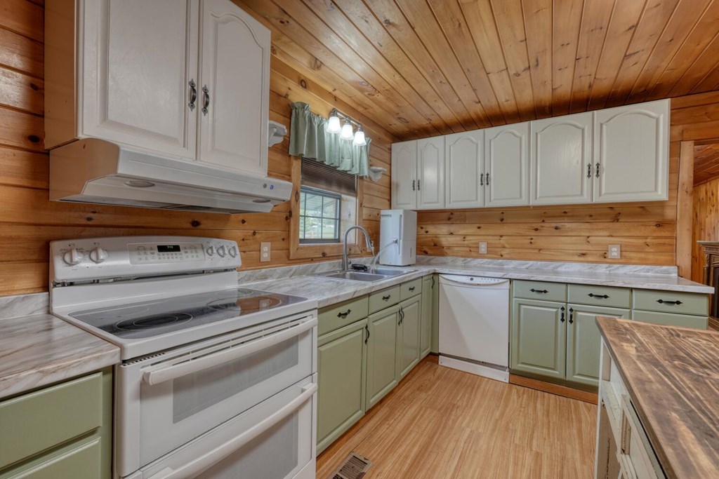 416474 Morganton Residential