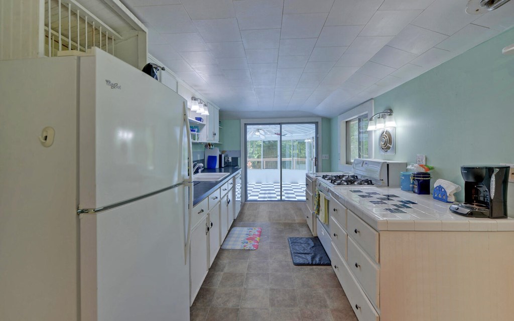 416479 Murphy Residential