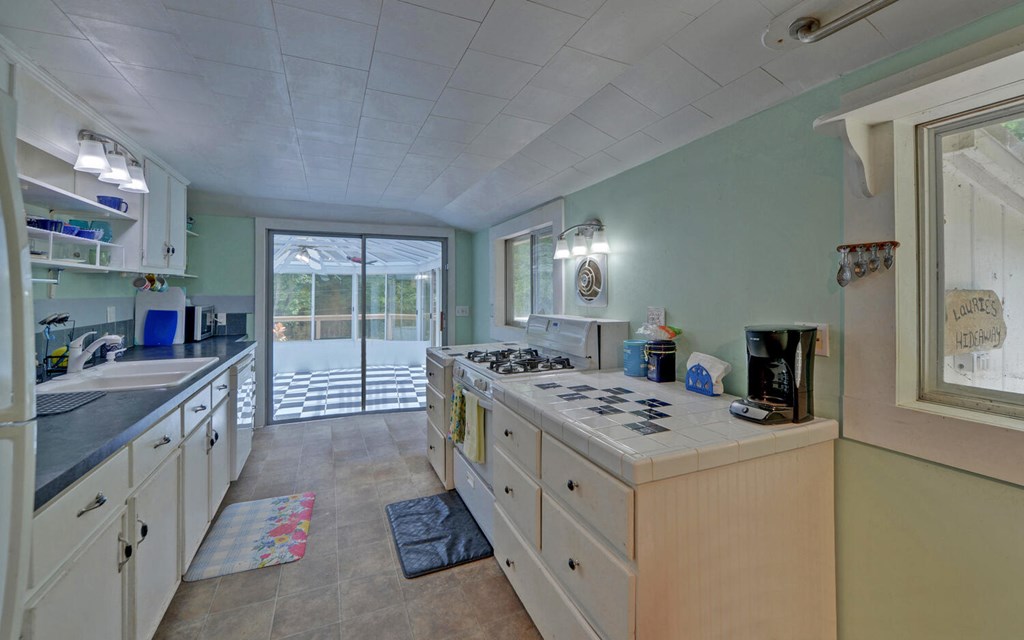 416479 Murphy Residential