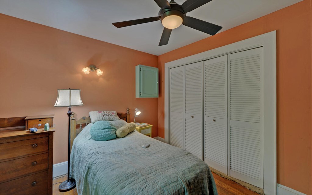 416479 Murphy Residential