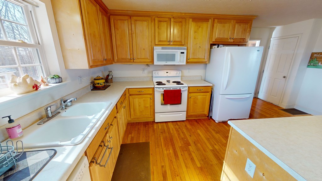 416483 Murphy Residential