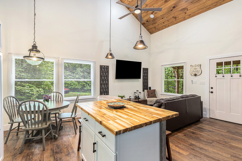 416486 Ellijay Residential