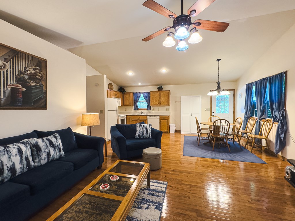 416488 Murphy Residential