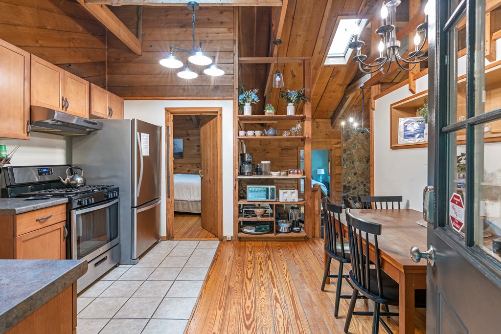 416501 Blue Ridge Residential