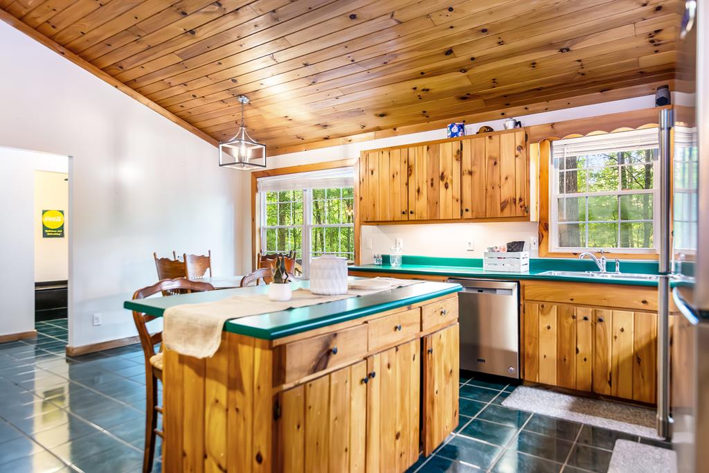 416507 Epworth Residential
