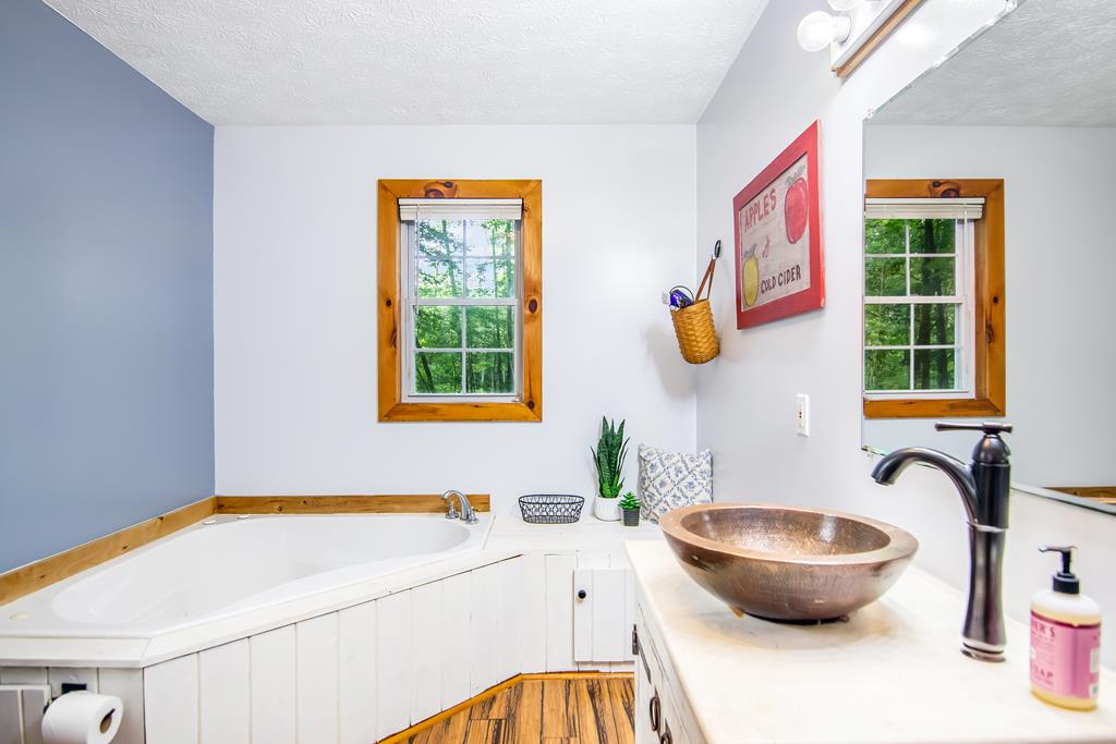 416507 Epworth Residential