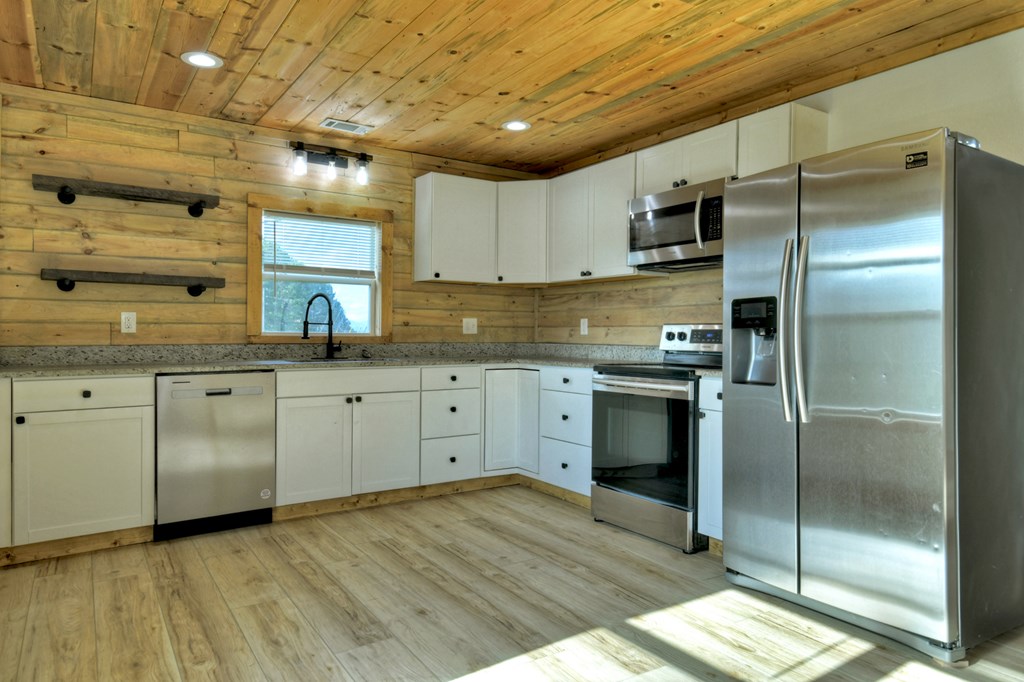 416509 McCaysville Residential