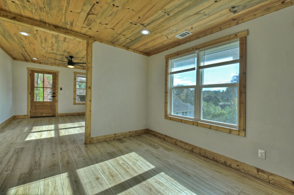 416509 McCaysville Residential