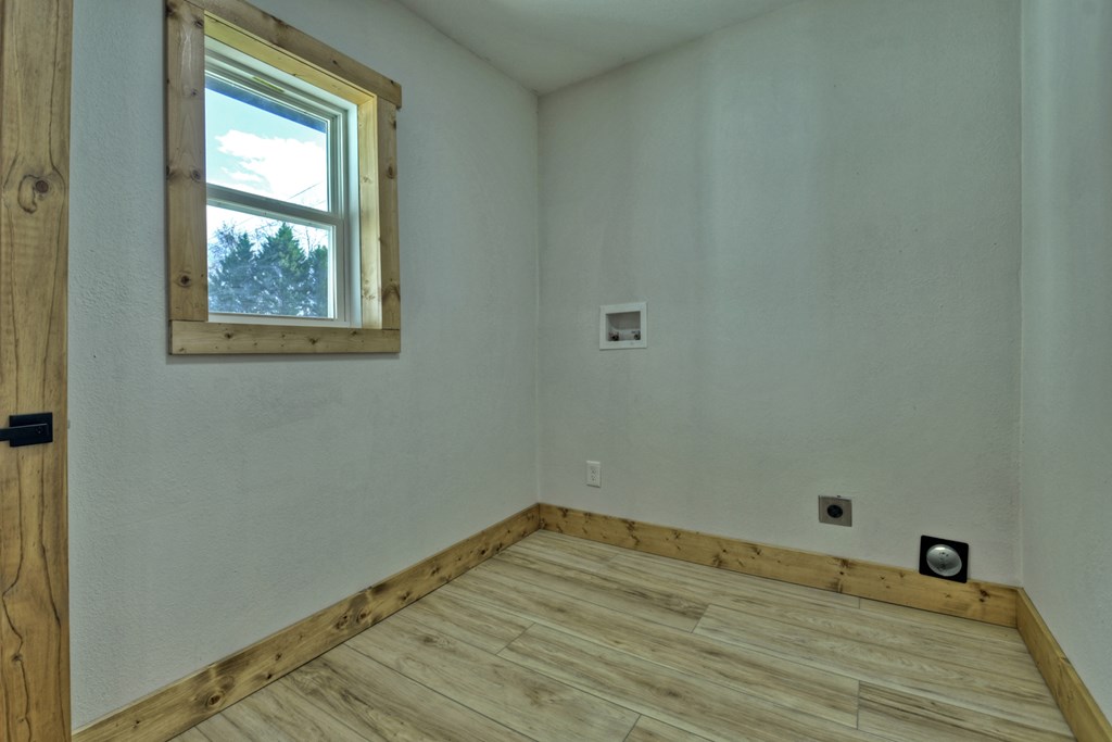 416509 McCaysville Residential