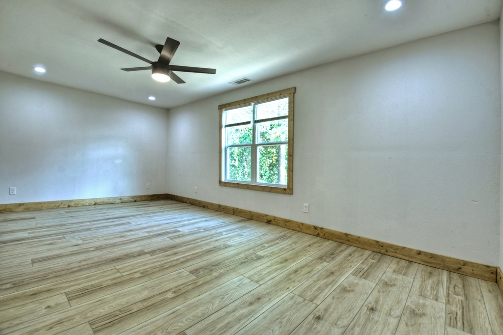 416509 McCaysville Residential