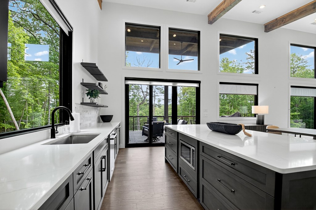 416517 Blue Ridge Residential