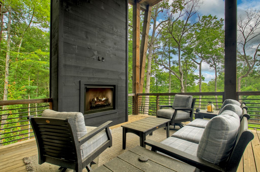 416517 Blue Ridge Residential