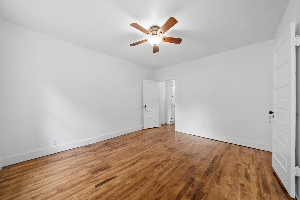 416553 Jasper Residential