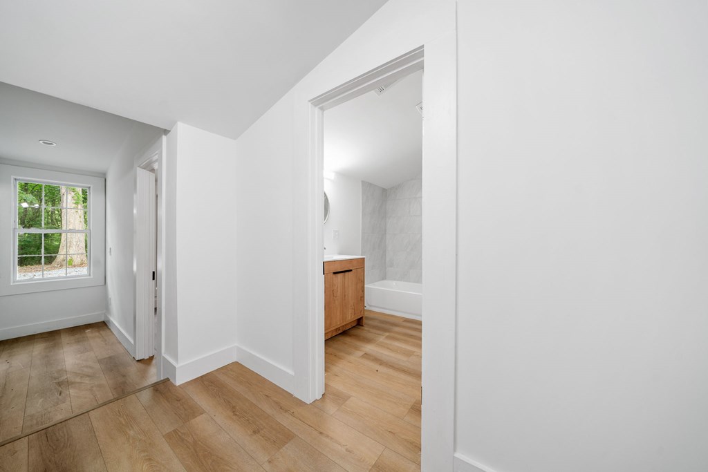 416553 Jasper Residential