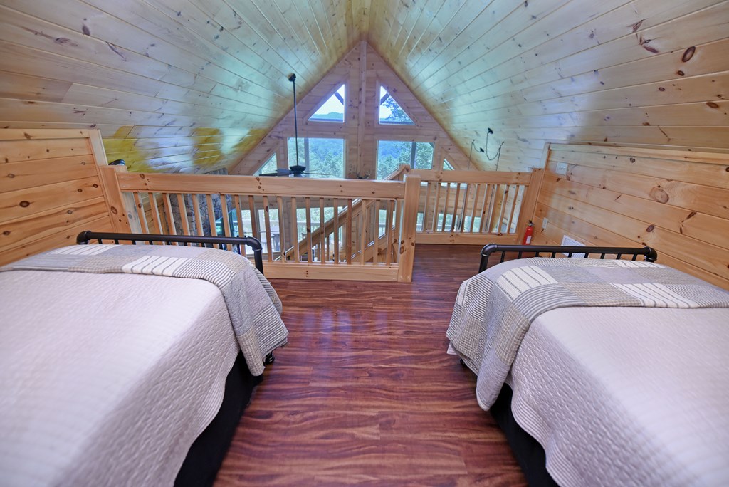 416571 Blue Ridge Residential