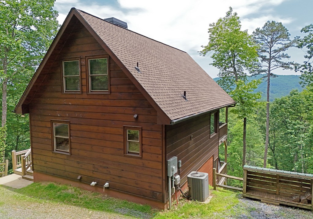416571 Blue Ridge Residential