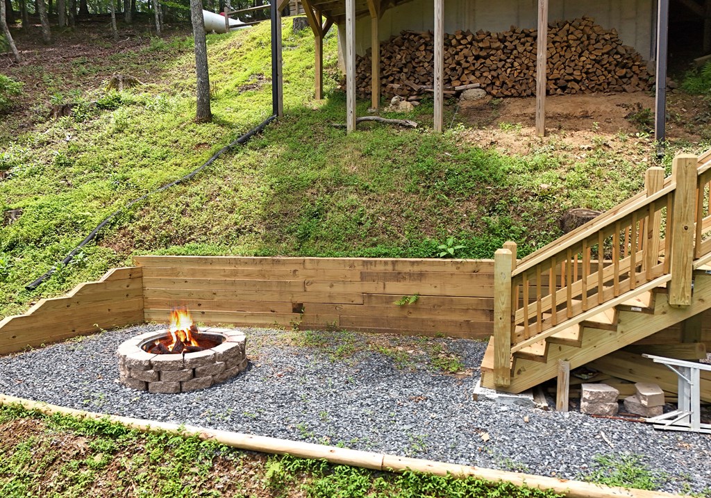 416571 Blue Ridge Residential