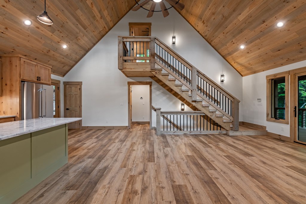 416578 Blue Ridge Residential