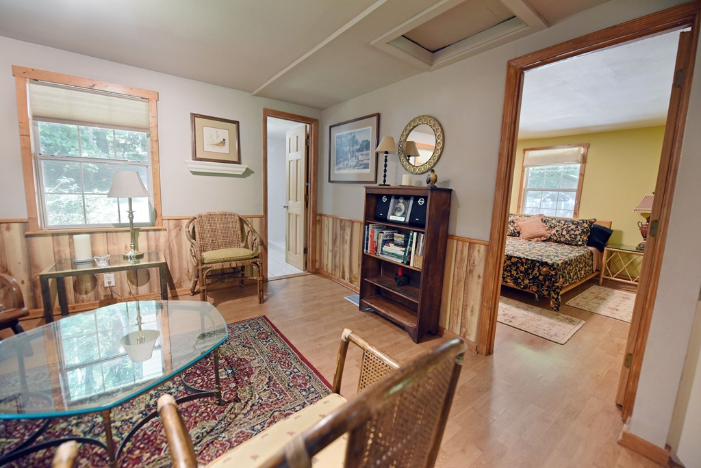 416591 Hayesville Residential