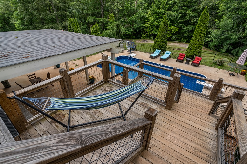 416595 Blairsville Residential