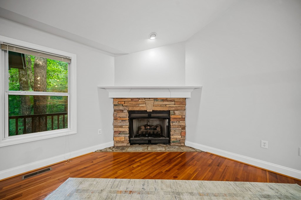 416610 Ellijay Residential