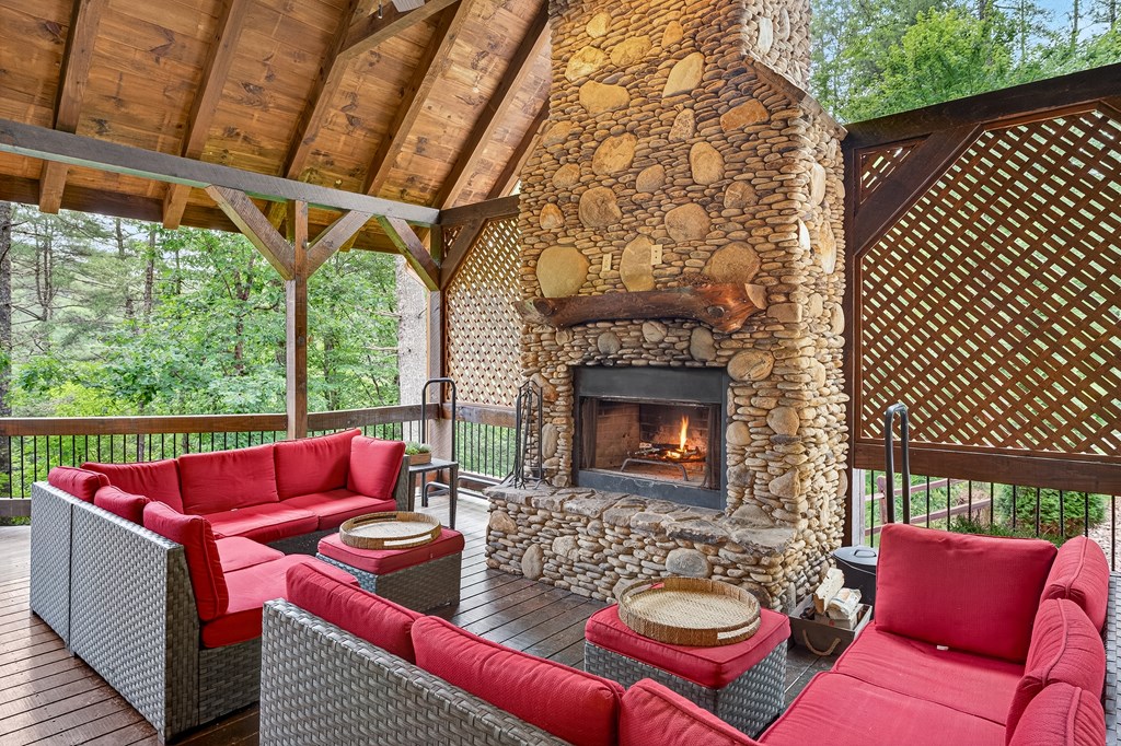416627 Blue Ridge Residential