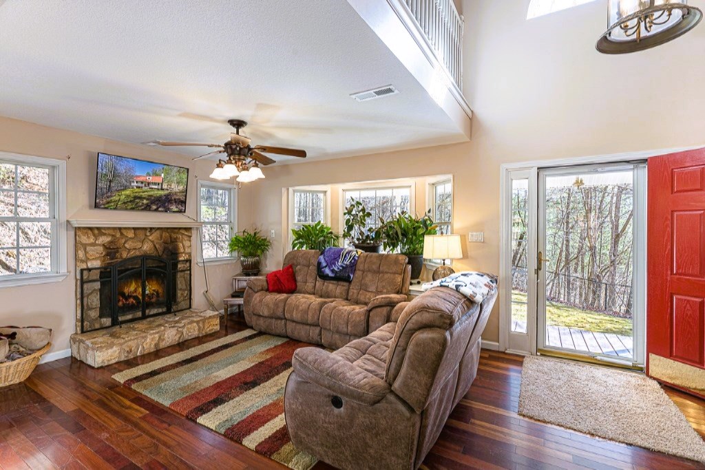 416641 Murphy Residential