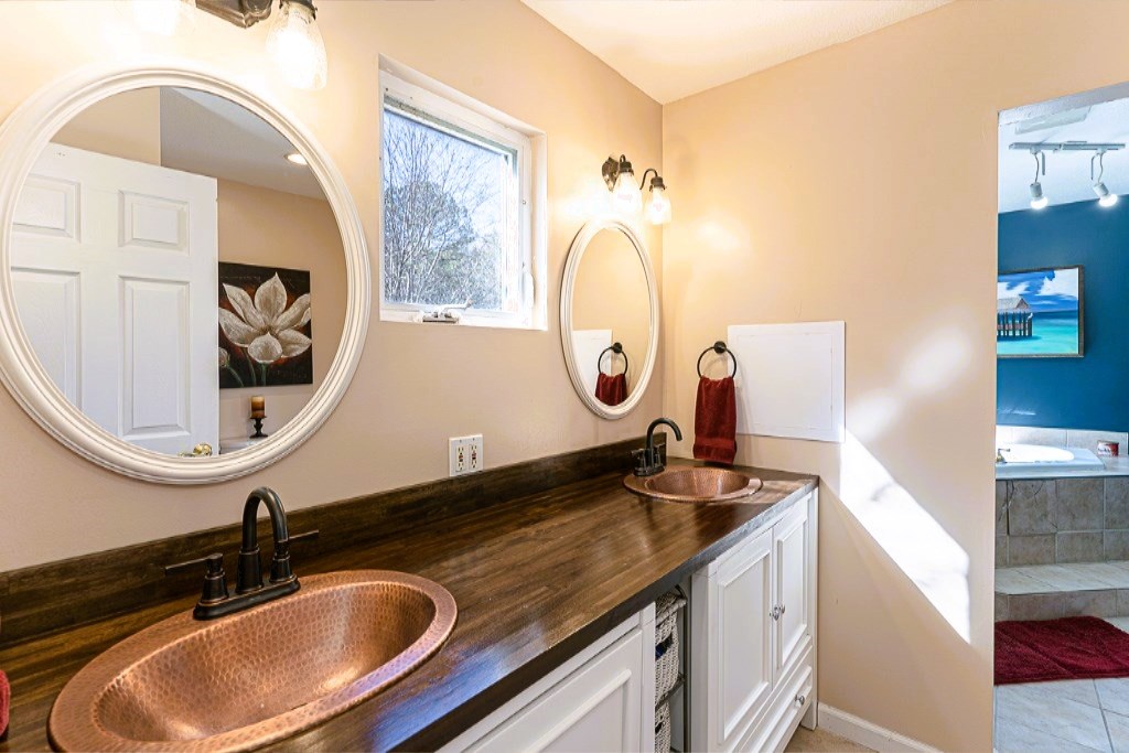 416641 Murphy Residential