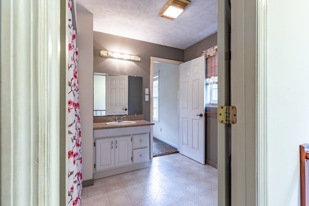 416644 Blairsville Residential