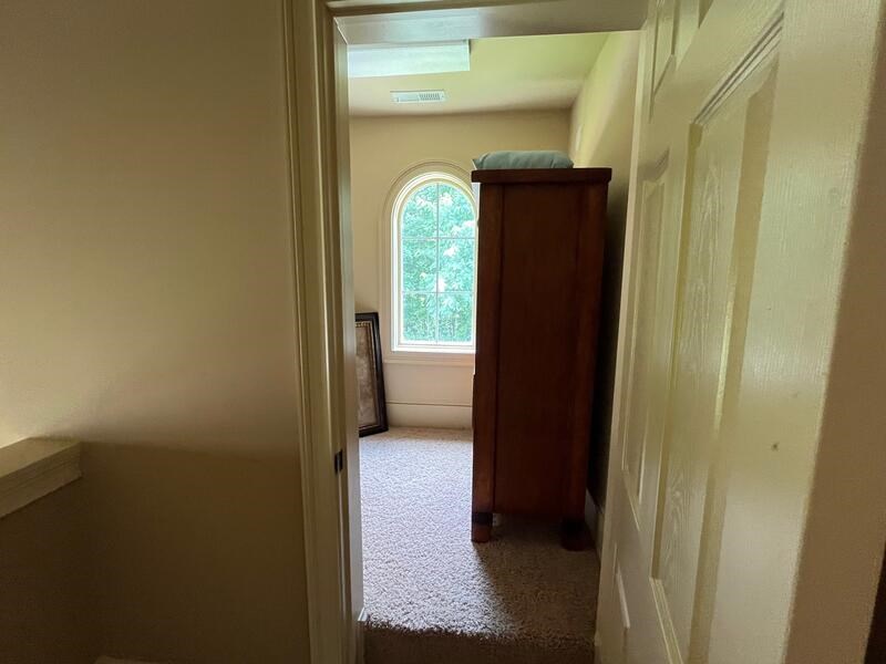 416650 Hayesville Residential