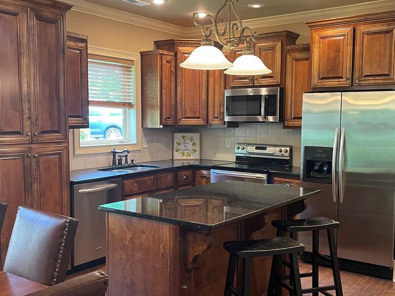 416650 Hayesville Residential
