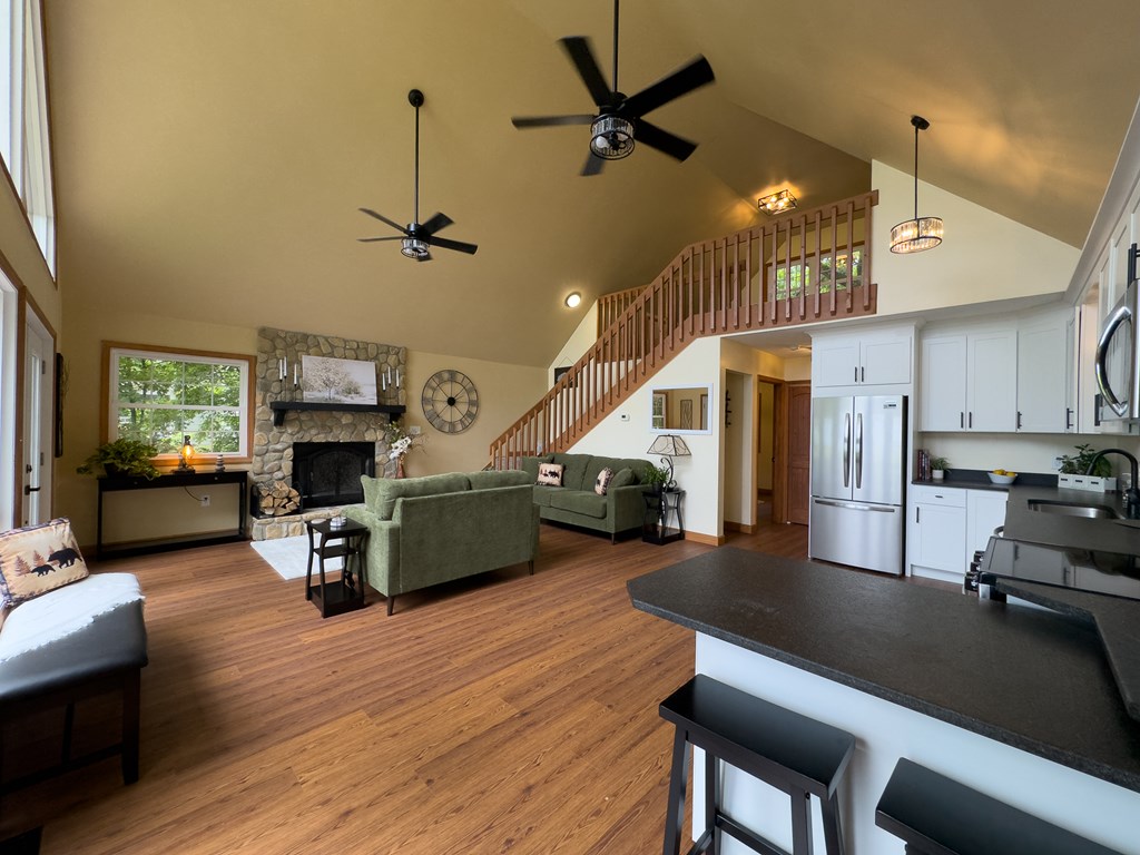 416659 Murphy Residential