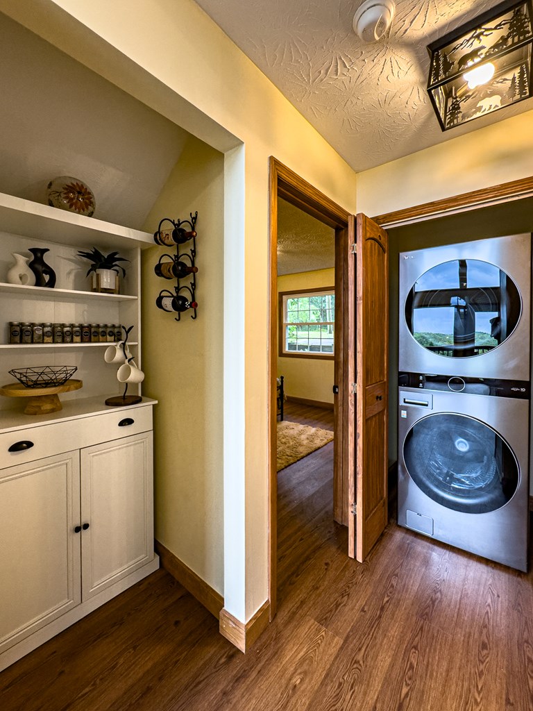 416659 Murphy Residential