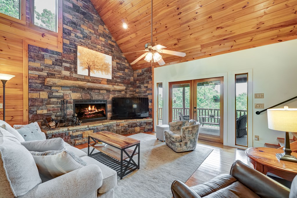 416669 Blue Ridge Residential