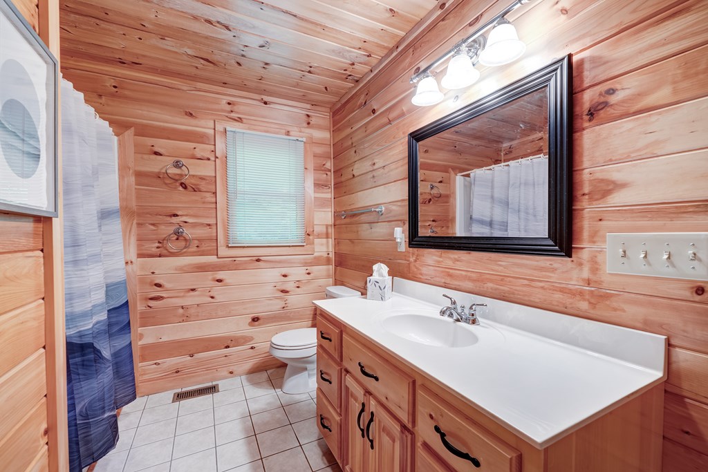 416669 Blue Ridge Residential