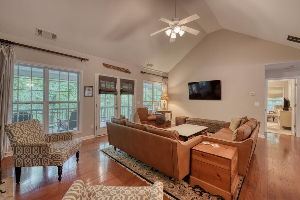 416670 Hiawassee Residential